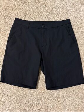 Lululemon Commission Short